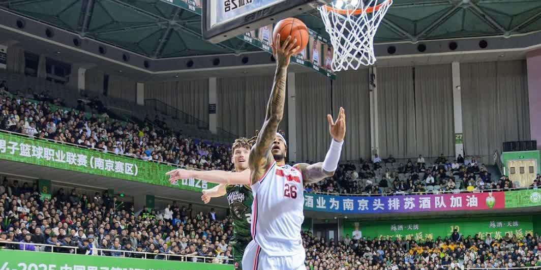 关于南特客场逼平望加入更上升积分榜前列的信息